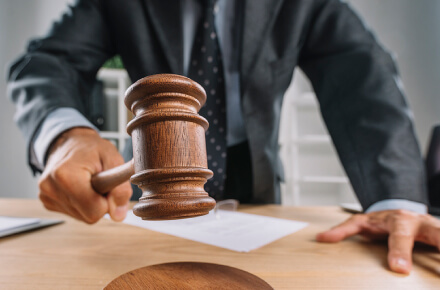 法律相關問題-舉凡民事訴訟、刑事訴訟、法庭相關...等等